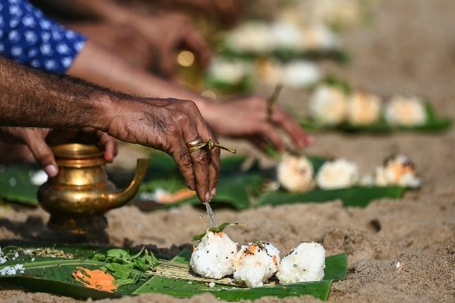 pitrpaksh 2025 varjit cheejen